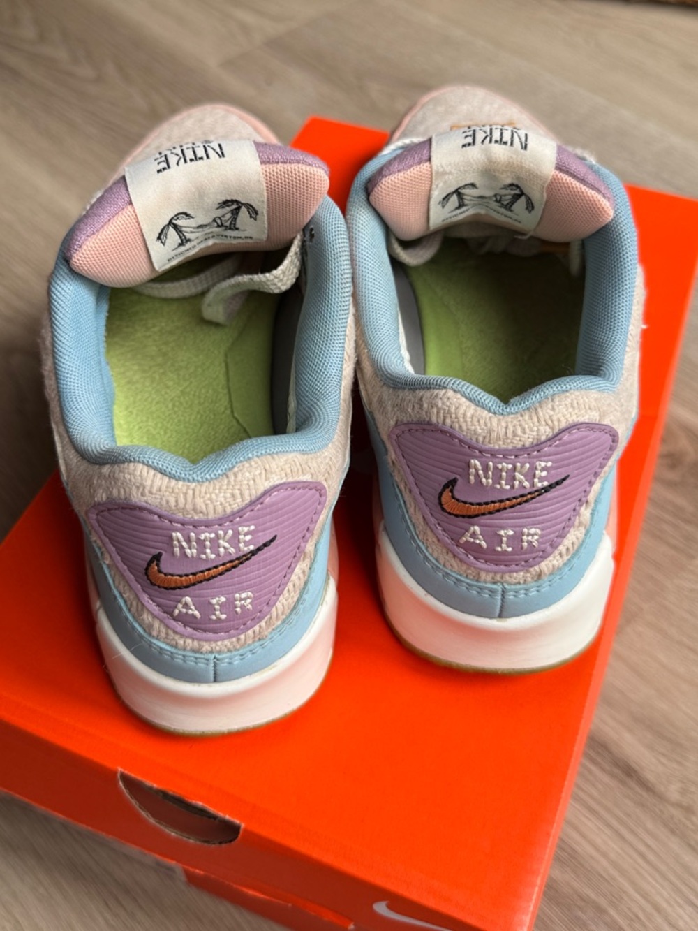 Nike Air Max 90 SE Sun Club Multi Pastel Multi-Color Sneaker - Picture 7 of 8